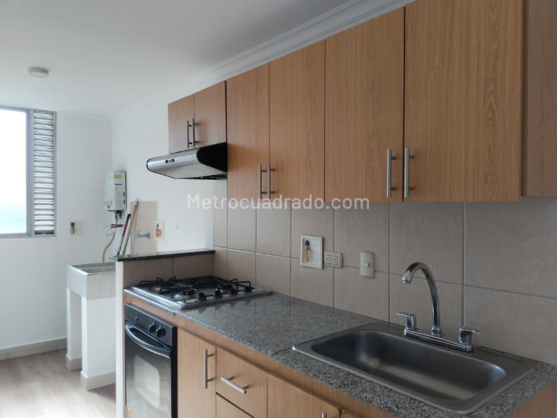 Comfortable 2BR Apartment in Residential Area of El Poblado - 5