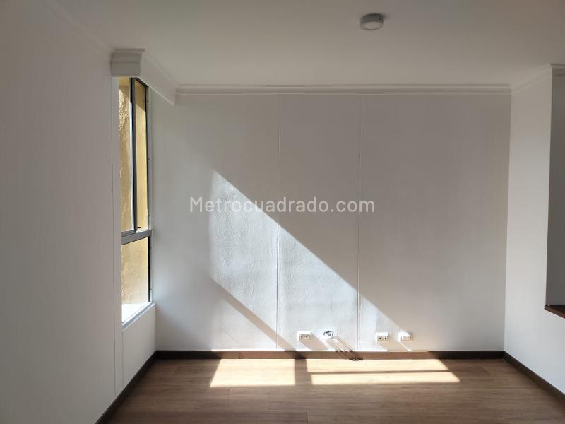 Comfortable 2BR Apartment in Residential Area of El Poblado - 8