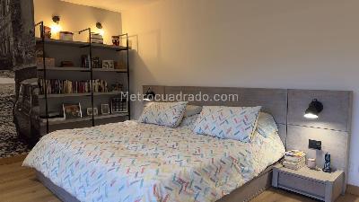 Apartamento de 3 alcobas en venta en San Lucas, Medellín, 220 m² · foto 10 de 16