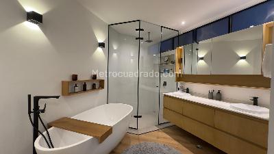 Apartamento de 3 alcobas en venta en San Lucas, Medellín, 220 m² · foto 14 de 16
