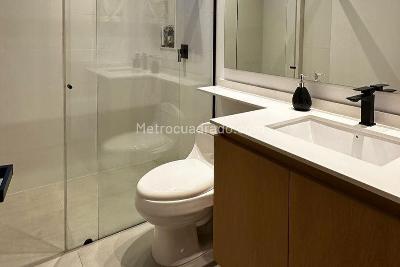 Apartamento de 3 alcobas en venta en San Lucas, Medellín, 220 m² · foto 16 de 16