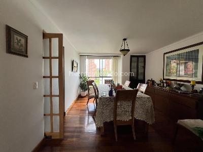 Apartamento de 3 alcobas en venta en El Poblado, Medellín, 210 m² · foto 3 de 15