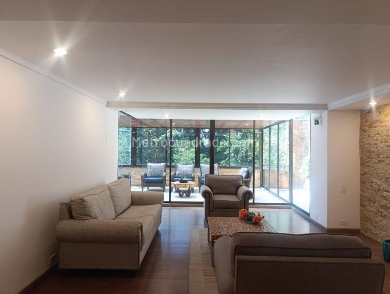 Apartamento Amoblado de 3 Alcobas en El Poblado - 4