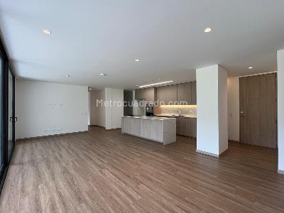 Apartamento de 3 alcobas en venta en Rionegro, Rionegro, 212 m² · foto 3 de 19