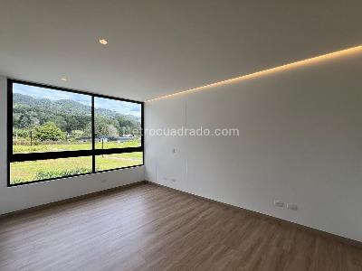 Apartamento de 3 alcobas en venta en Rionegro, Rionegro, 212 m² · foto 9 de 19