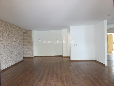 Apartamento de 4 alcobas en venta en El Poblado, Medellín, 325 m² · foto 5 de 18
