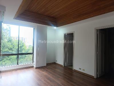 Apartamento de 4 alcobas en venta en El Poblado, Medellín, 325 m² · foto 11 de 18