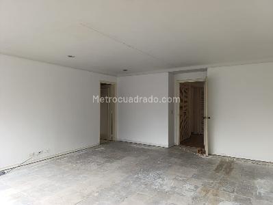 Apartamento de 4 alcobas en venta en El Poblado, Medellín, 325 m² · foto 13 de 18