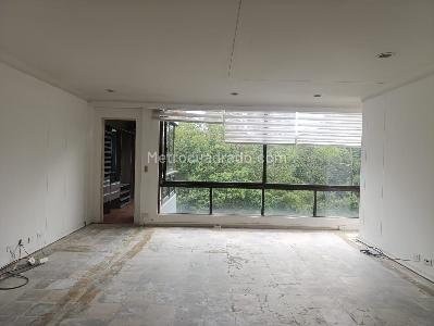 Apartamento de 4 alcobas en venta en El Poblado, Medellín, 325 m² · foto 14 de 18