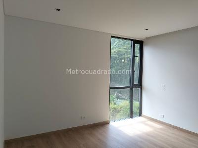 Apartamento en venta en El Poblado, Medellín · foto 10 de 20