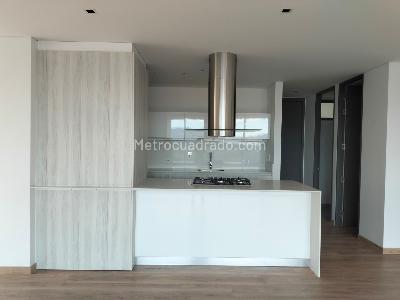 Apartamento en venta en El Poblado, Medellín · foto 4 de 20
