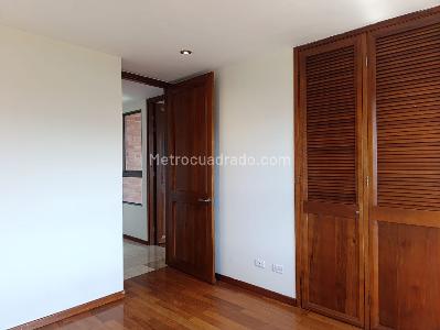Apartamento de 3 alcobas en venta en El Poblado, Medellín, 145 m² · foto 13 de 20