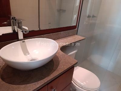 Apartamento de 3 alcobas en venta en El Poblado, Medellín, 145 m² · foto 17 de 20