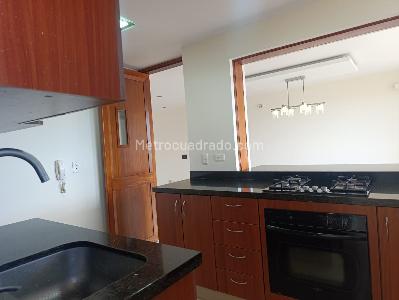 Apartamento de 3 alcobas en venta en El Poblado, Medellín, 145 m² · foto 6 de 20