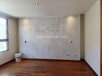 Apartamento de 3 alcobas en venta en El Poblado, Medellín, 145 m² · foto 8 de 20