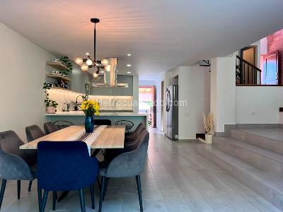 Casa de 4 alcobas en venta en El Poblado, Medellín, 227 m² · foto 5 de 20