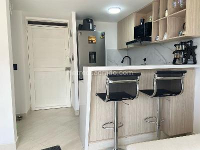 Apartamento de 2 alcobas en venta en Sabaneta, Sabaneta, 50 m² · foto 5 de 19