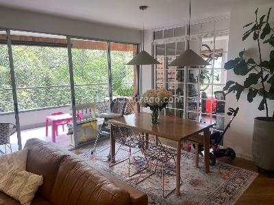 Apartamento de 3 alcobas en venta en San Lucas, Medellín, 162 m² · foto 3 de 17