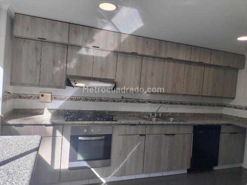 3BR Apartment in Quiet Gated Community in El Poblado - 6