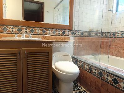 Apartamento de 1 alcoba en arriendo en El Diamante No. 2, Medellín, 53 m² · foto 11 de 12