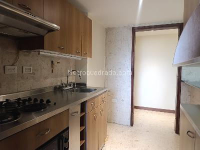 Apartamento de 1 alcoba en arriendo en El Diamante No. 2, Medellín, 53 m² · foto 5 de 12