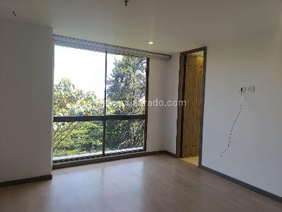 Apartamento de 2 alcobas en venta en Poblado Alto, Medellín, 110 m² · foto 10 de 18