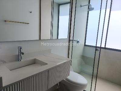 Apartamento de 2 alcobas en venta en Poblado Alto, Medellín, 110 m² · foto 15 de 18