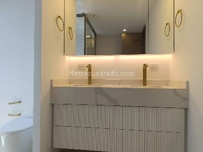 Apartamento de 2 alcobas en venta en Poblado Alto, Medellín, 110 m² · foto 16 de 18