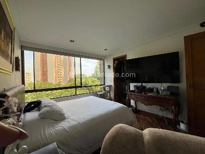Apartamento de 3 alcobas en venta en El Poblado, Medellín, 207 m² · foto 14 de 18