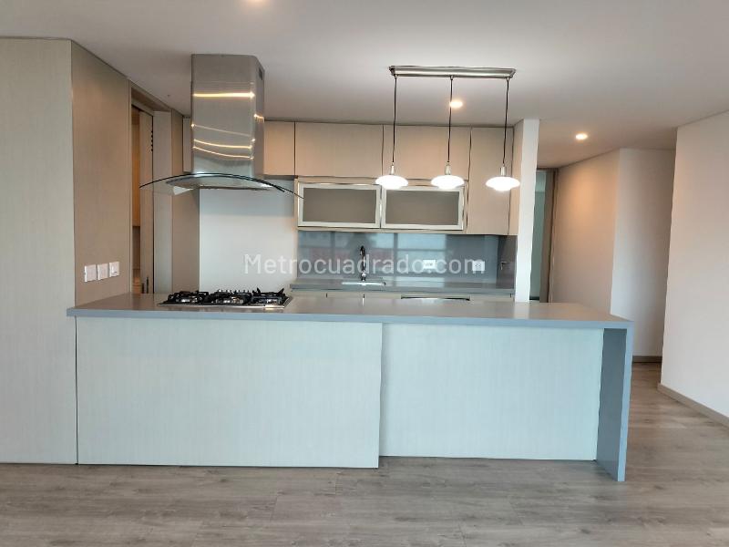 Apartamento de 2 Alcobas en Unidad Cerrada en El Poblado - 5