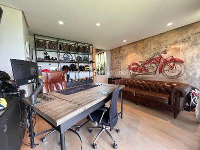 Apartamento en venta en El Poblado, Medellín · foto 12 de 19