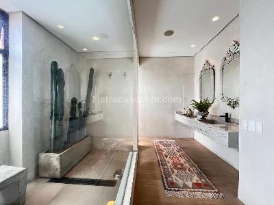 Apartamento en venta en El Poblado, Medellín · foto 17 de 19