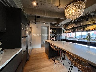 Apartamento en venta en El Poblado, Medellín · foto 8 de 19