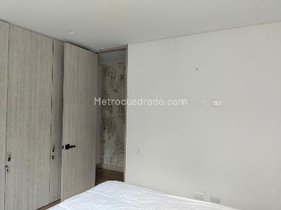 Apartamento de 3 alcobas en venta en El Poblado, Medellín, 165 m² · foto 14 de 19