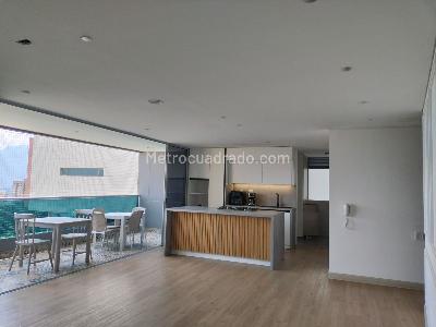 Apartamento de 3 alcobas en venta en El Poblado, Medellín, 165 m² · foto 3 de 19