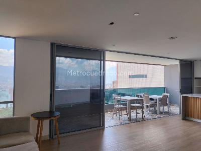 Apartamento de 3 alcobas en venta en El Poblado, Medellín, 165 m² · foto 4 de 19