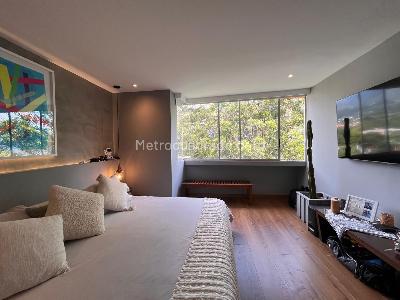 Apartamento de 2 alcobas en venta en El Poblado, Medellín, 150 m² · foto 15 de 20