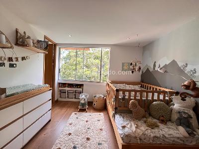 Apartamento de 2 alcobas en venta en El Poblado, Medellín, 150 m² · foto 18 de 20