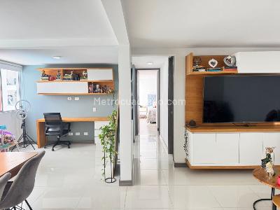 Apartamento en venta en Itagui, Itagüí · foto 3 de 16