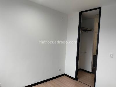 Apartamento en venta en El Poblado, Medellín · foto 15 de 19