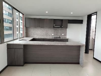 Apartamento en venta en El Poblado, Medellín · foto 5 de 19