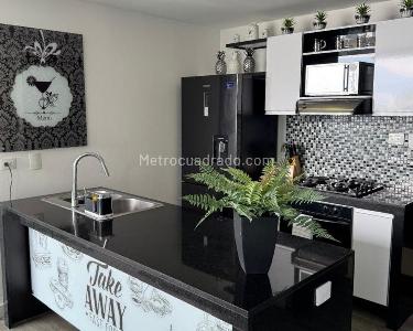 Apartamento de 2 alcobas en arriendo en Alejandría, Medellín, 73 m² · foto 4 de 10
