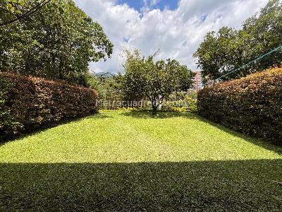 Casa de 3 alcobas en venta en Envigado, Envigado, 235 m² · foto 20 de 20