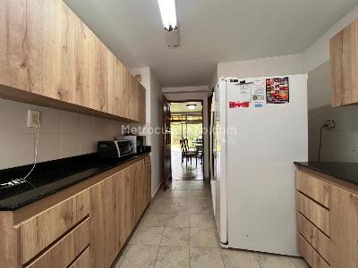 Casa de 3 alcobas en venta en Envigado, Envigado, 235 m² · foto 8 de 20