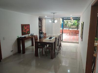 Apartamento de 4 alcobas en venta en Castropol, Medellín, 160 m² · foto 5 de 15