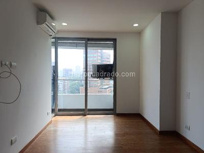 Apartamento de 2 alcobas en venta en El Poblado, Medellín, 87 m² · foto 11 de 19