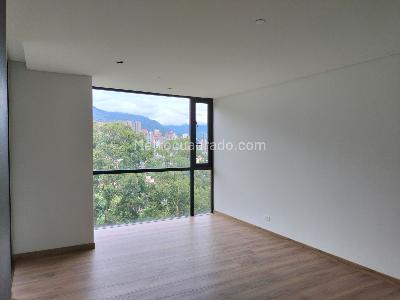 Apartamento de 2 alcobas en venta en Altos Del Poblado, Medellín, 117 m² · foto 10 de 20