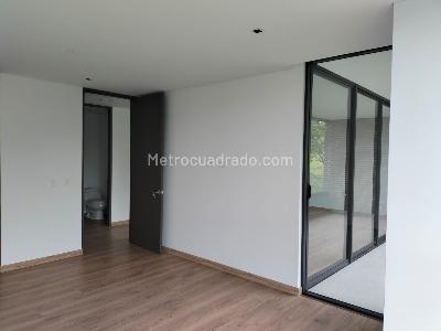 Apartamento de 2 alcobas en venta en Altos Del Poblado, Medellín, 117 m² · foto 13 de 20