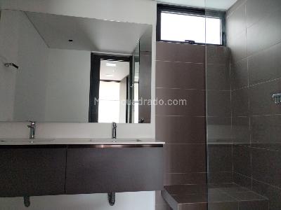 Apartamento de 2 alcobas en venta en Altos Del Poblado, Medellín, 117 m² · foto 17 de 20