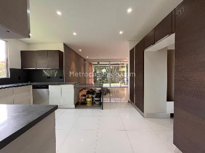 Casa en arriendo en Envigado, Envigado · foto 8 de 20